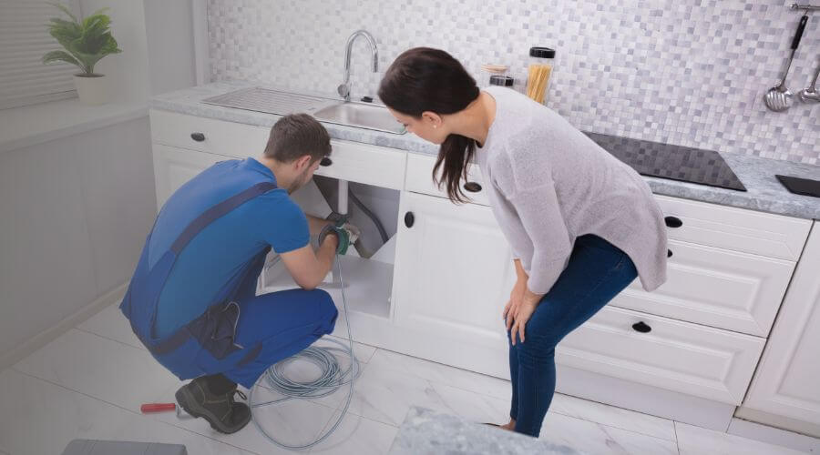 Local annual plumbing maintenance in Colmesneil, TX